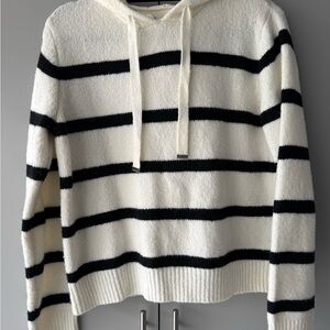 Max Studio Striped Knit Sweater in Black and White